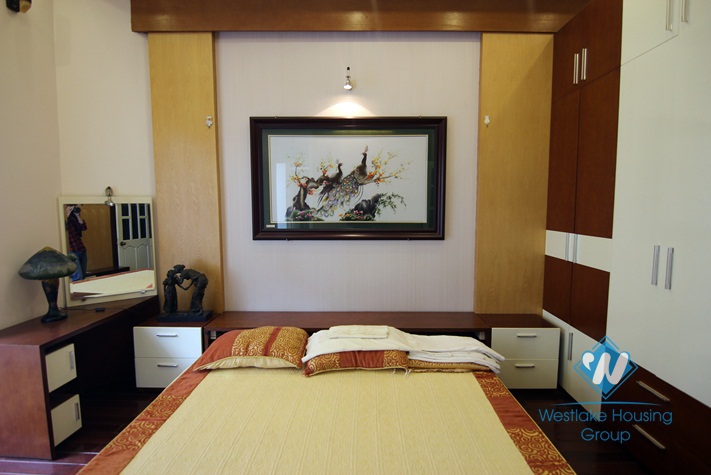 Cozy and quality 04 bedrooms house for rent in Ba Dinh district 